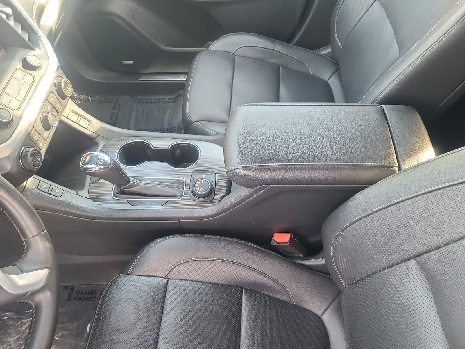 Used 2017 GMC Acadia SLT image 15