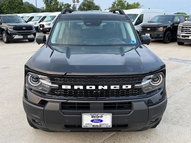 Certified 2025 Ford Bronco Sport Outer Banks w/ Outer Banks Tech Package+ AWD/4WD image 2