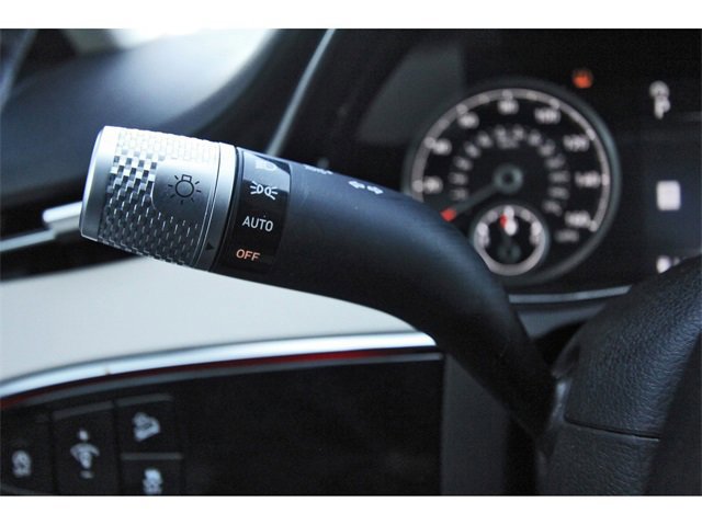 Used 2023 Genesis GV70 2.5T w/ Advanced Package image 16