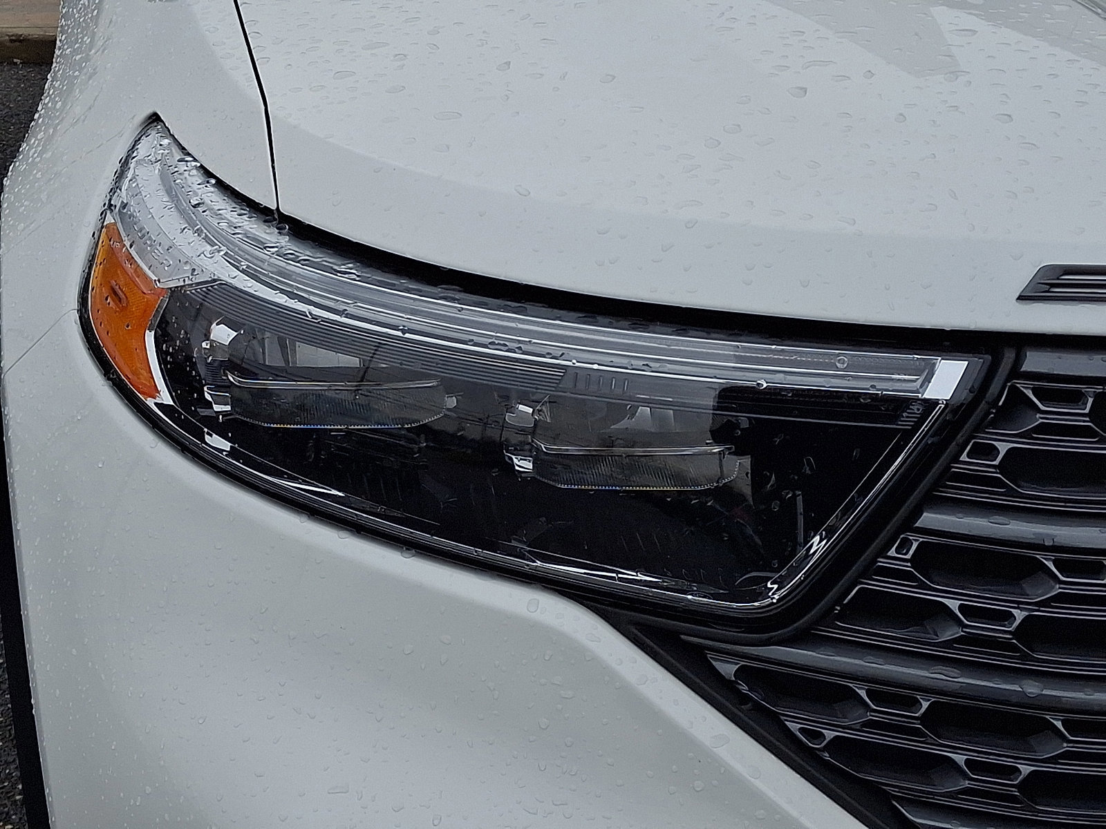 Certified 2023 Ford Explorer XLT w/ Equipment Group 202A image 9