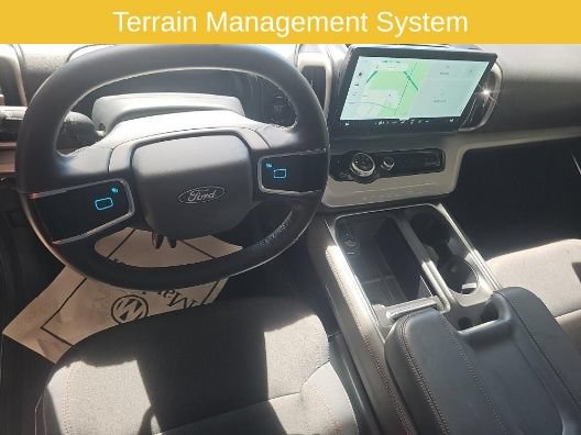 Certified 2025 Ford Expedition Active AWD/4WD image 11