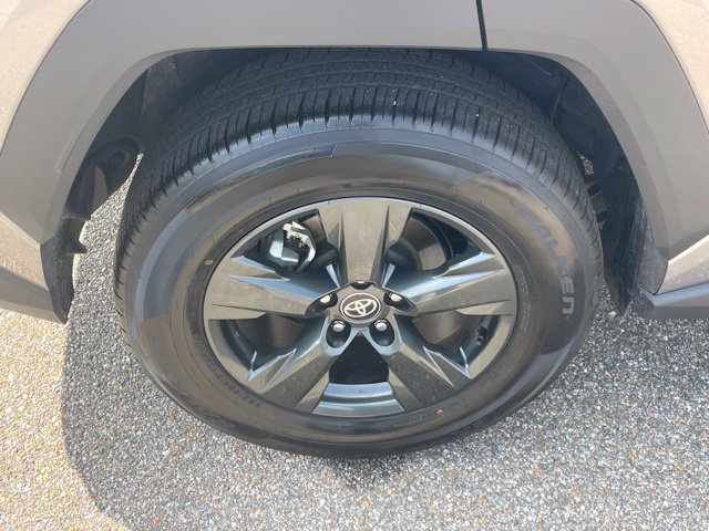 Used 2026 Toyota RAV4 LE FWD image 11