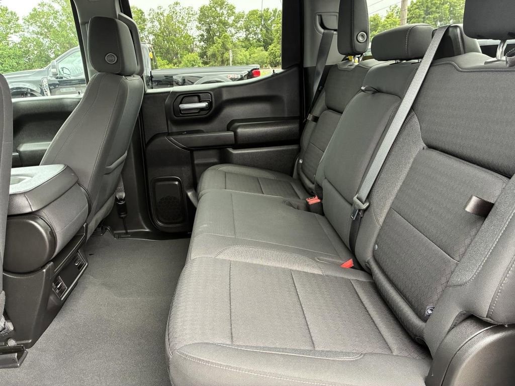 Used 2023 Chevrolet Silverado 1500 Custom image 13