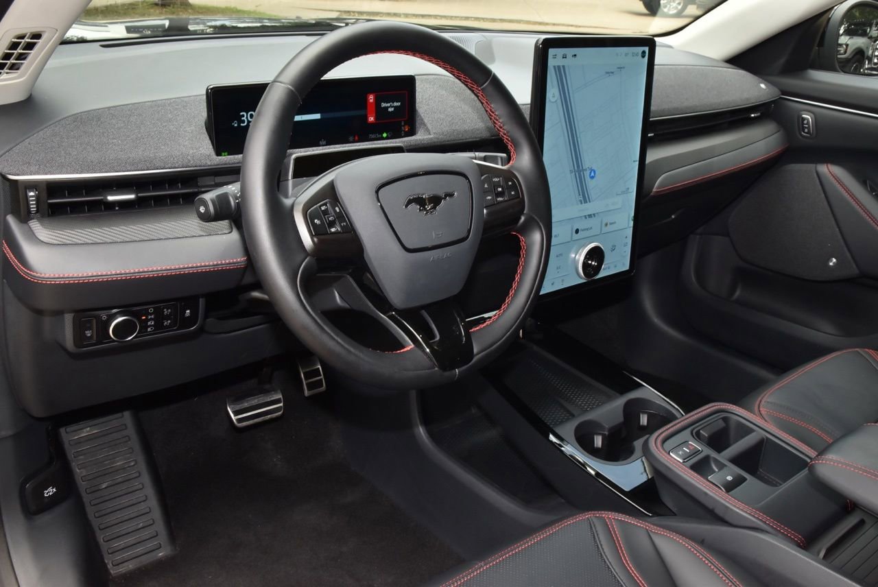 Certified 2025 Ford Mustang Mach-E Premium w/ Sport Appearance Package AWD/4WD image 32
