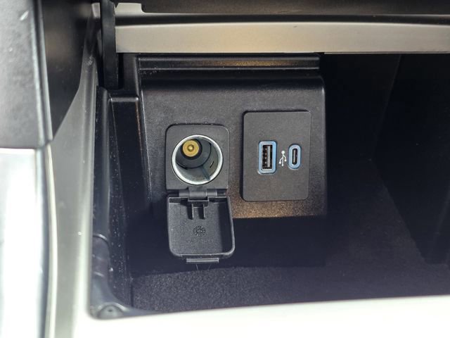 Certified 2023 Ford Explorer Limited image 19