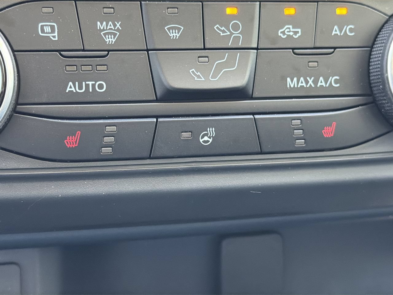 Certified 2024 Ford Maverick XLT w/ XLT Luxury Package FWD image 23