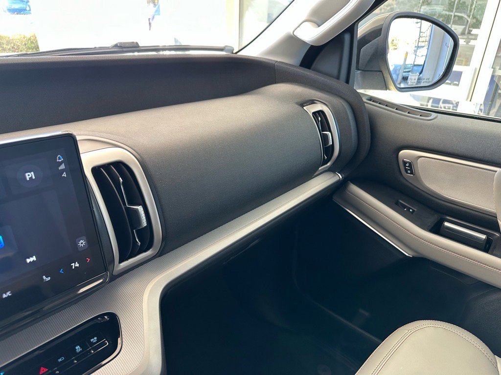 Certified 2025 Ford Expedition Max Active image 41