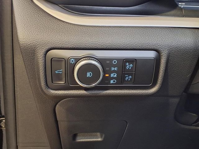 Certified 2023 Ford Explorer XLT w/ Equipment Group 202A image 18
