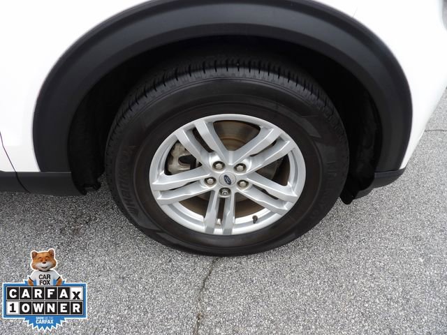 Certified 2022 Ford Explorer XLT w/ Equipment Group 202A image 9