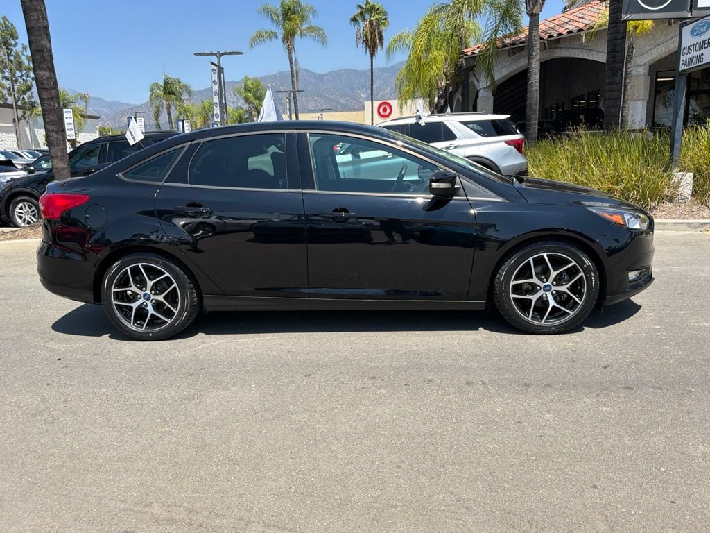 Certified 2017 Ford Focus SEL FWD image 13