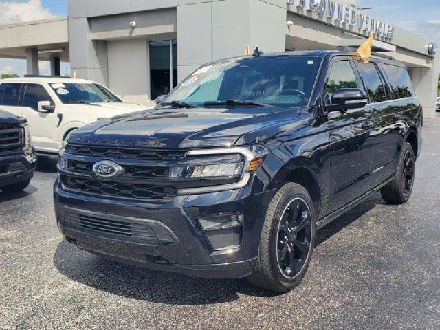 Certified 2023 Ford Expedition Max Limited AWD/4WD image 3