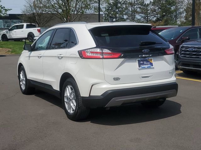 Certified 2023 Ford Edge SEL w/ Convenience Package AWD/4WD image 3