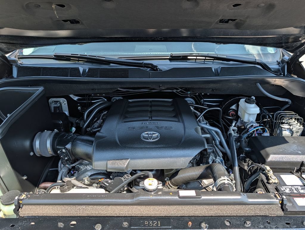 Used 2021 Toyota Tundra SR5 w/ TRD Off-Road Package AWD/4WD image 41