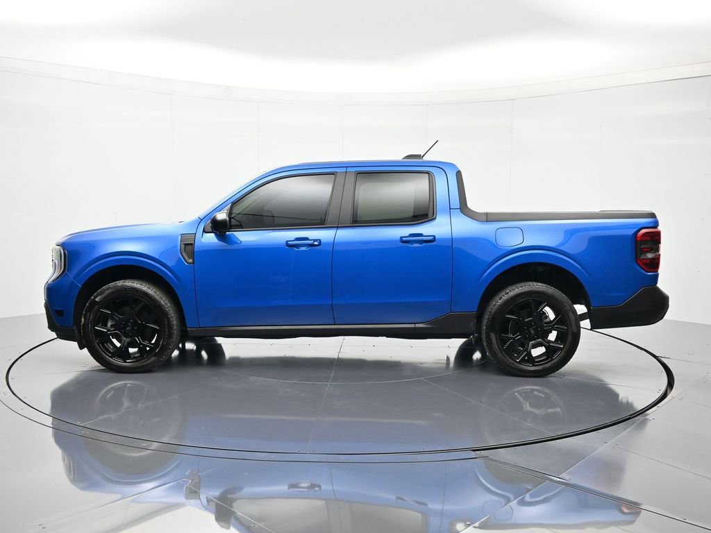 Certified 2025 Ford Maverick Lariat w/ Black Appearance Package AWD/4WD image 8