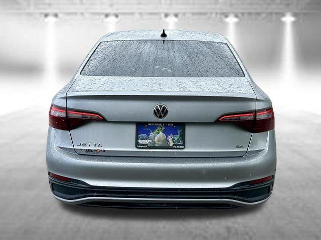 Used 2023 Volkswagen Jetta SE w/ Black Wheel Package FWD image 6