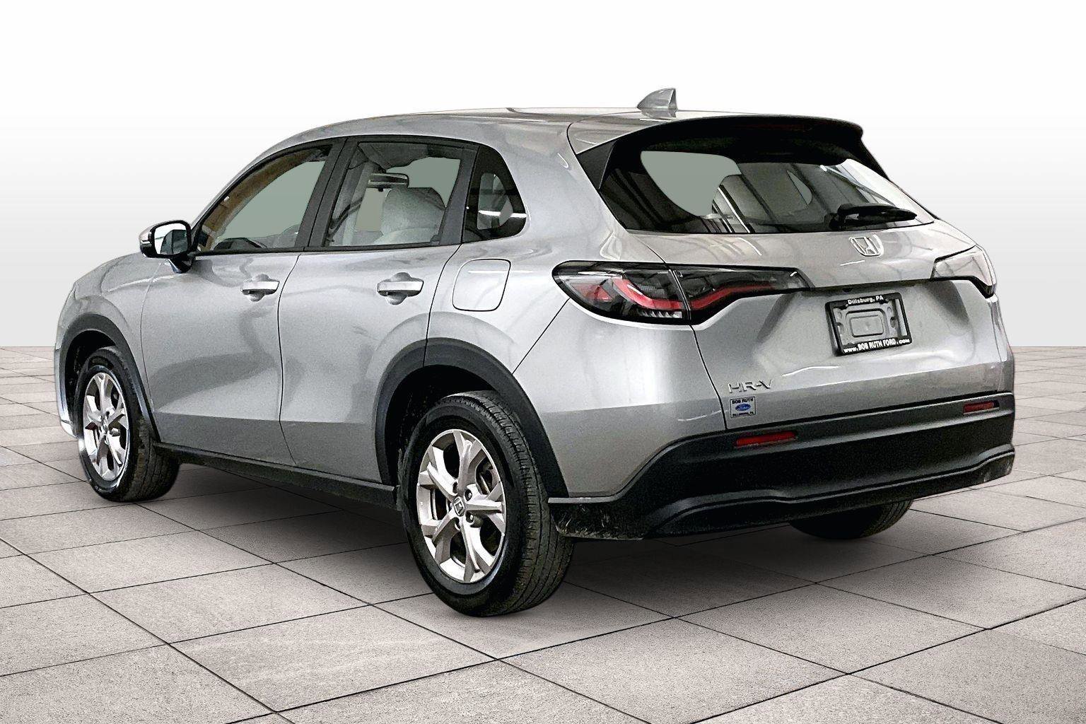 Used 2024 Honda HR-V LX image 10