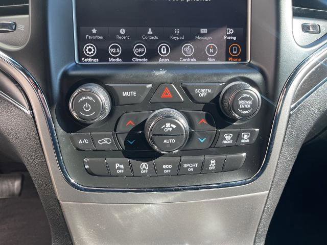 Used 2018 Jeep Grand Cherokee Limited AWD/4WD image 17