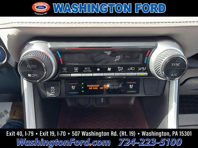 Used 2022 Toyota RAV4 Limited AWD/4WD image 24
