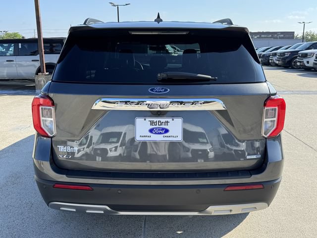 Certified 2020 Ford Explorer XLT w/ Equipment Group 202A AWD/4WD image 6
