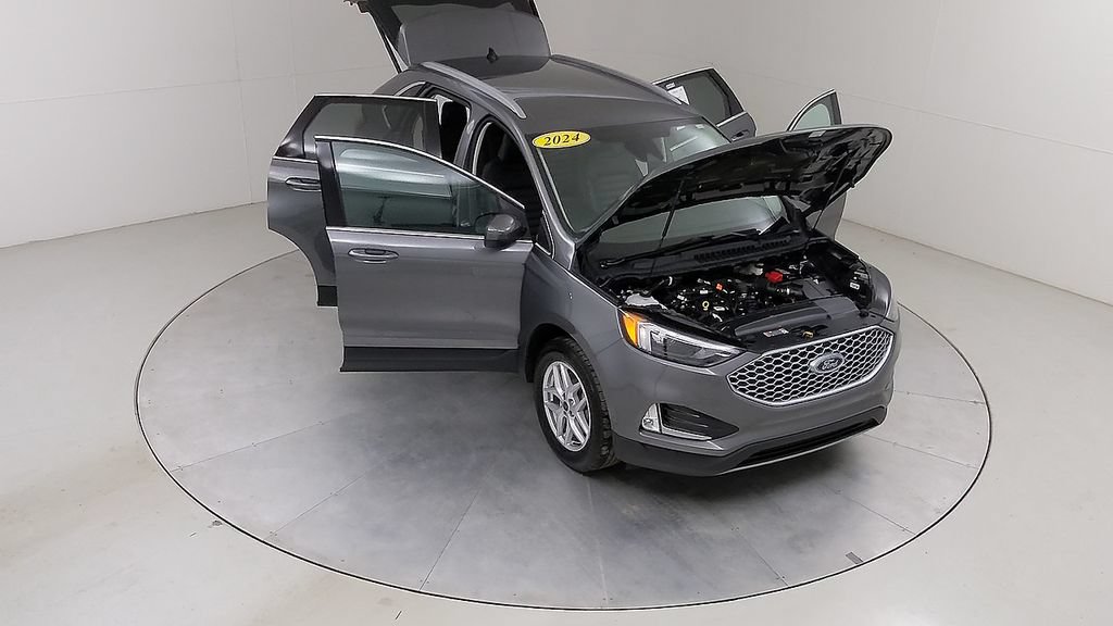 Certified 2024 Ford Edge SEL w/ Convenience Package AWD/4WD image 44