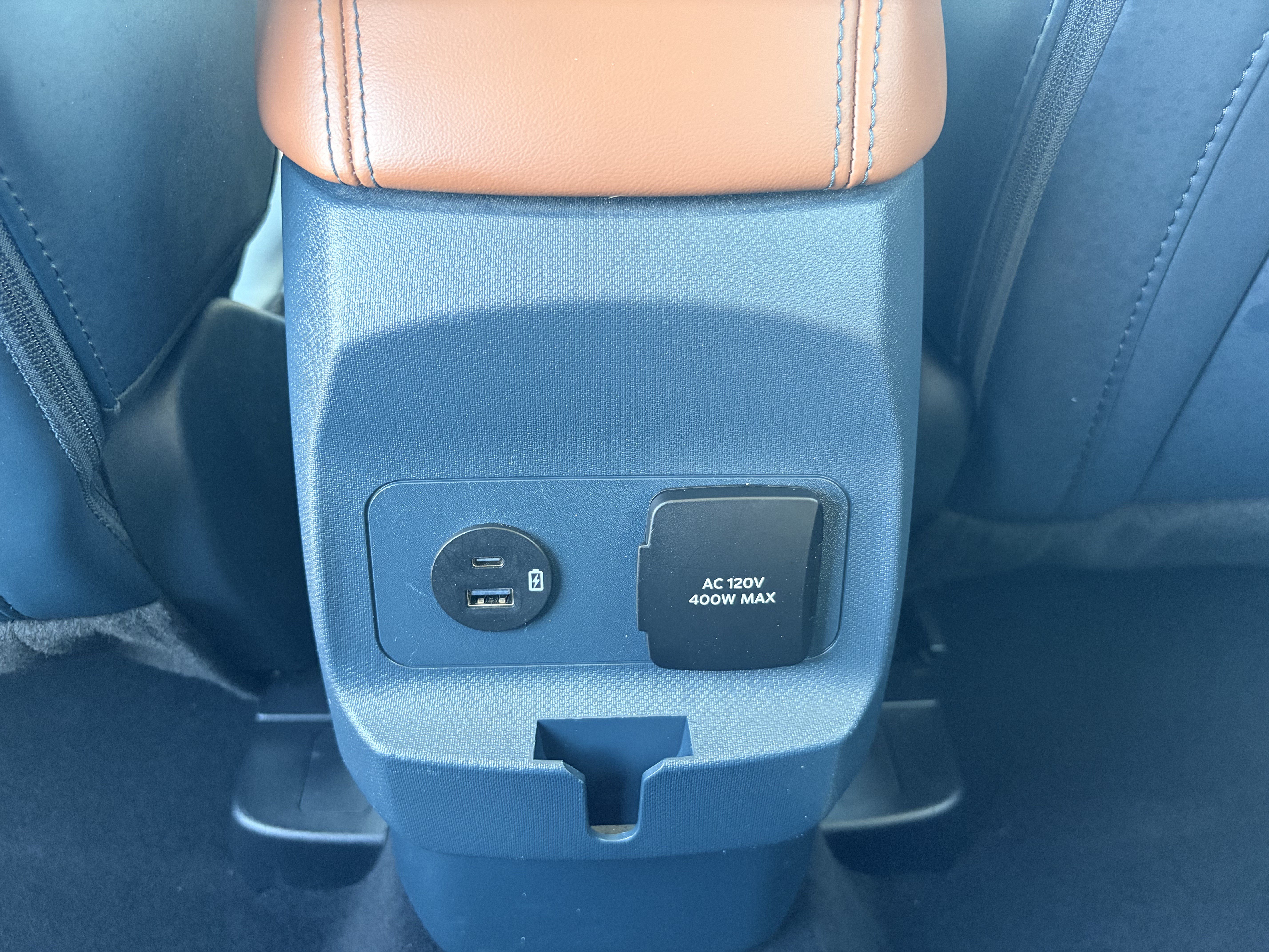 Certified 2024 Ford Maverick Lariat FWD image 23