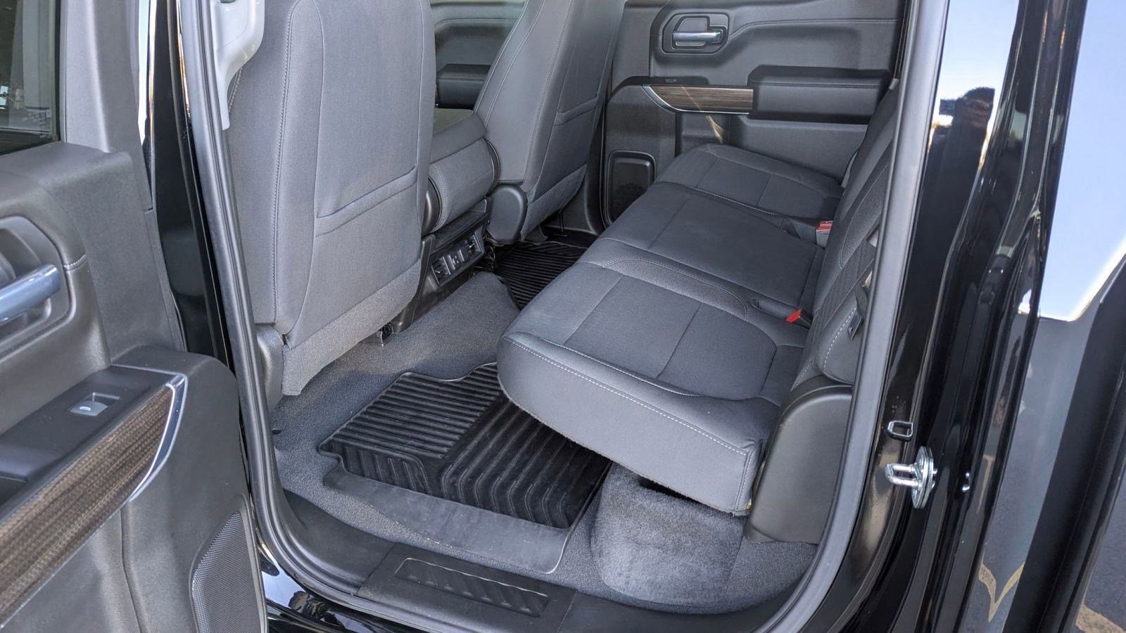 Used 2021 Chevrolet Silverado 1500 RST w/ Bed Protection Package image 12