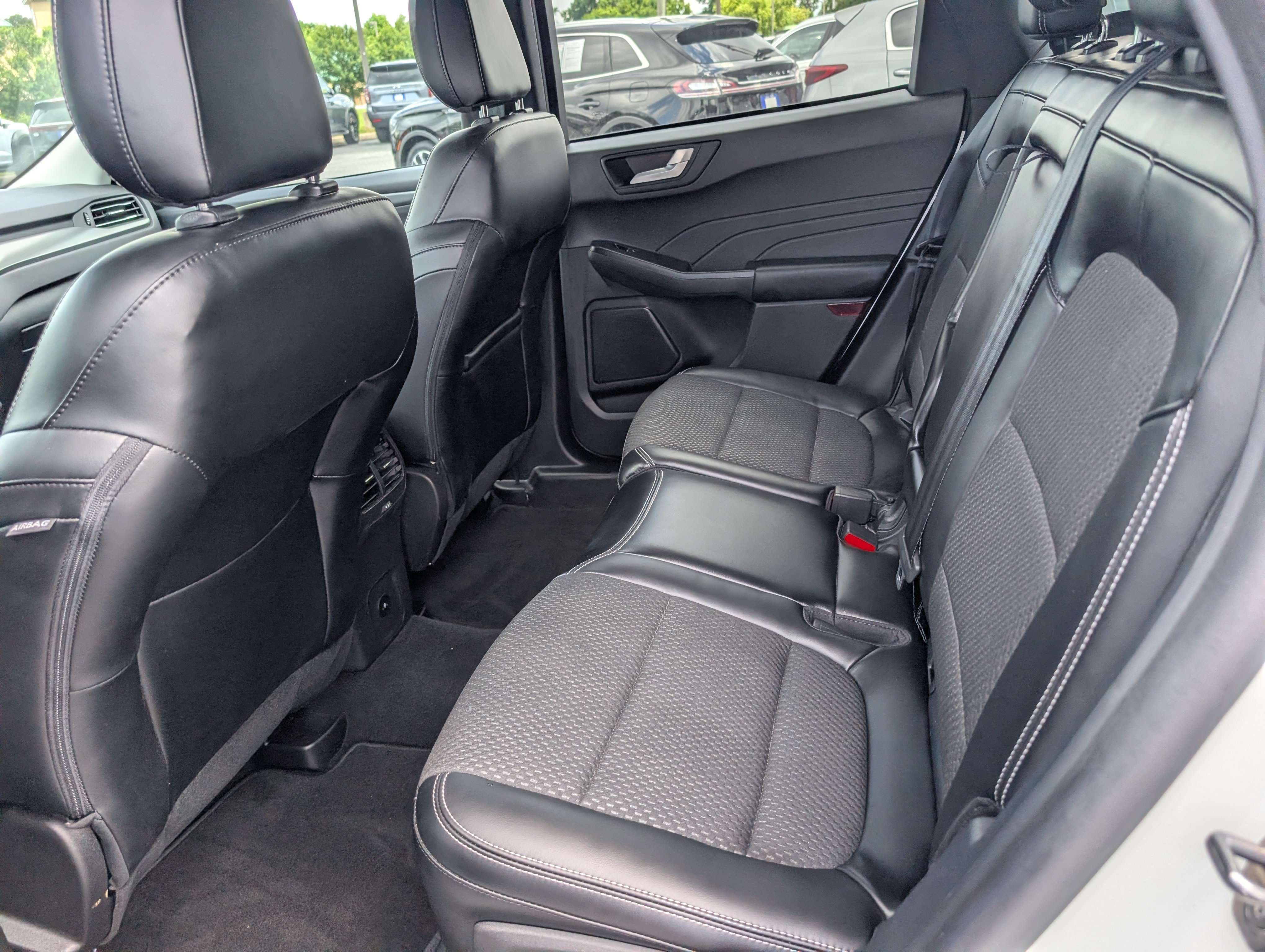 Certified 2023 Ford Escape SE FWD image 15