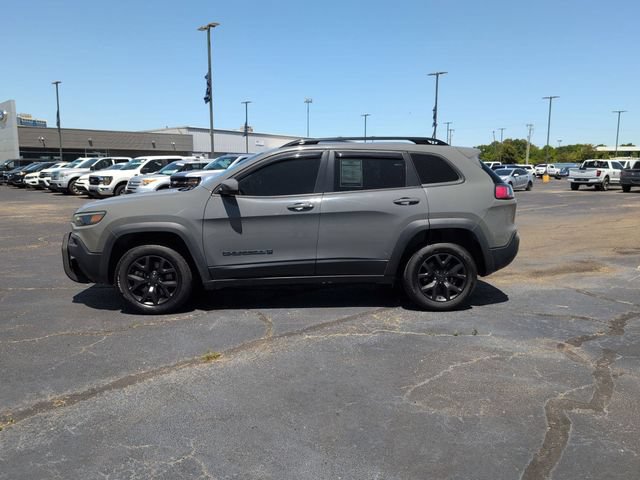 Used 2020 Jeep Cherokee Latitude AWD/4WD image 4
