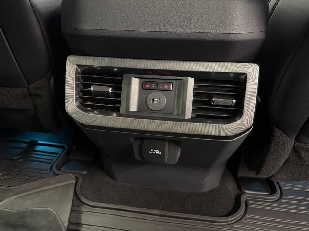 Certified 2026 Ford F350 Platinum AWD/4WD image 11