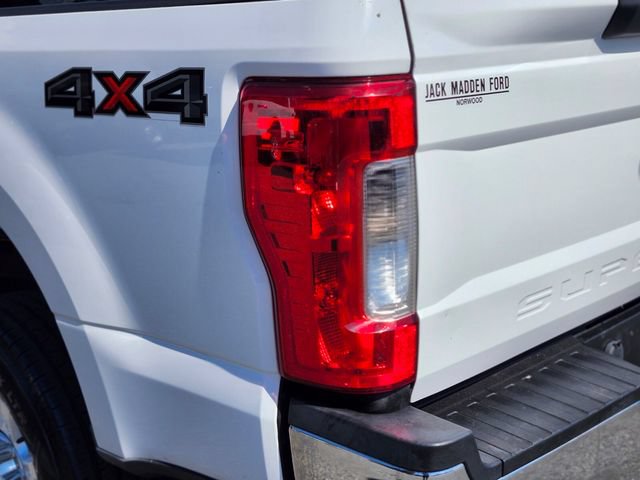 Certified 2019 Ford F250 XL w/ STX Appearance Package AWD/4WD image 9