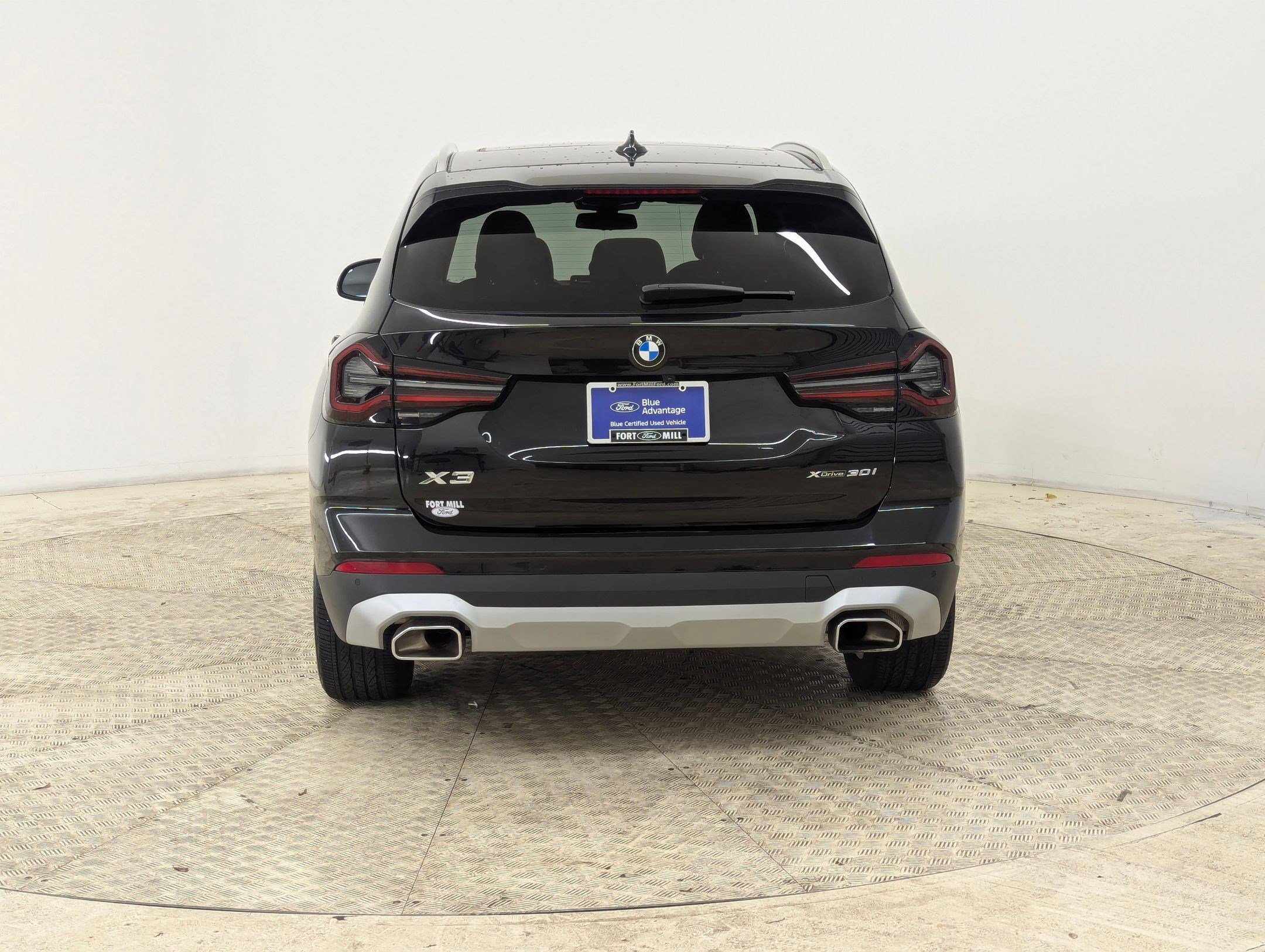 Used 2024 BMW X3 xDrive30i w/ Premium Package image 9