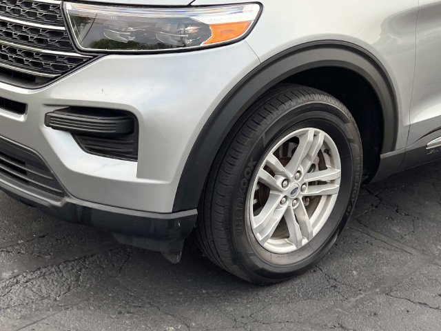 Certified 2024 Ford Explorer XLT AWD/4WD image 8