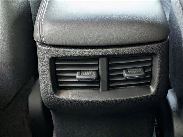 Used 2019 Dodge Challenger SRT Hellcat Redeye image 17