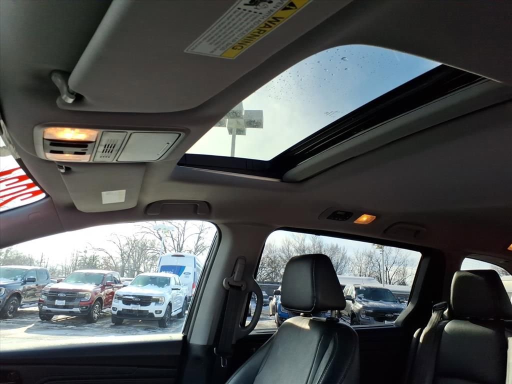 Used 2021 Honda Odyssey EX-L image 11