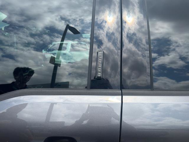 Certified 2023 Ford F150 Lariat AWD/4WD image 28