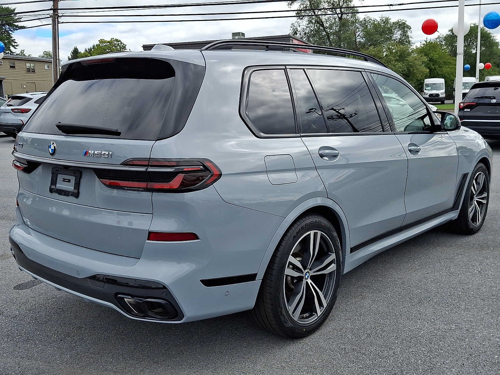 Used 2025 BMW X7 M60i AWD/4WD image 6