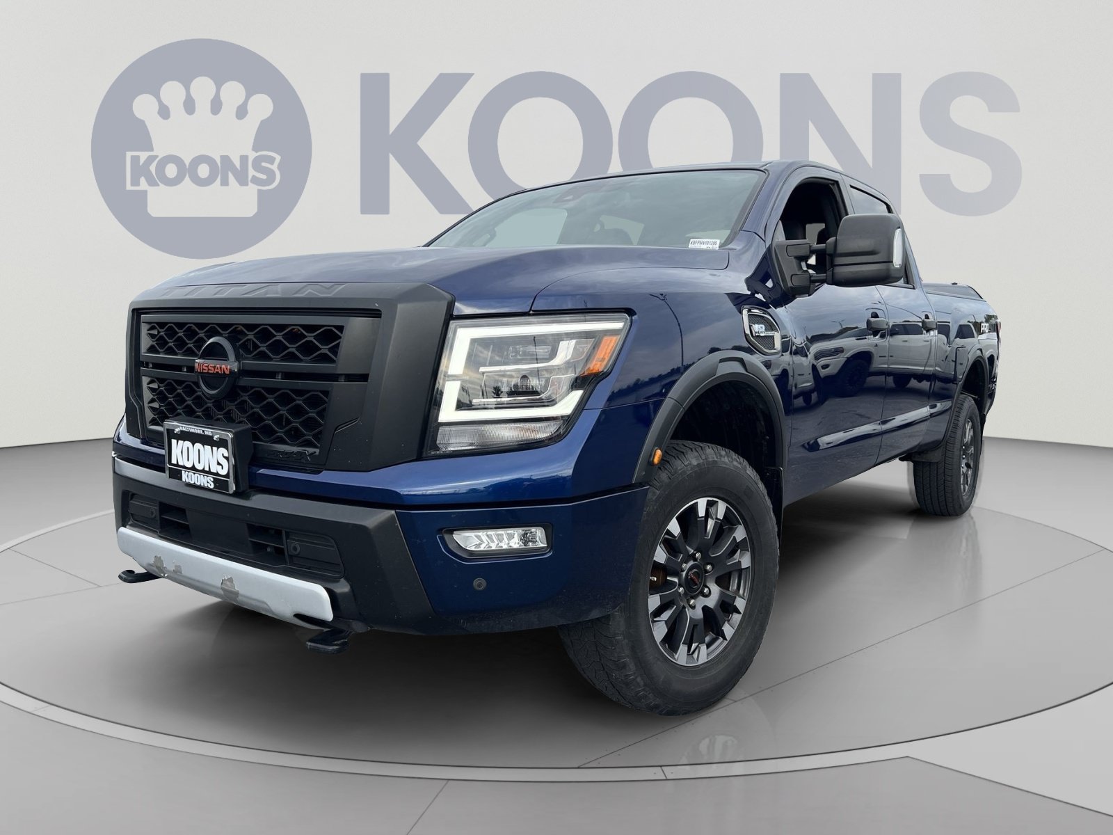 Used 2022 Nissan Titan PRO-4X AWD/4WD image 1