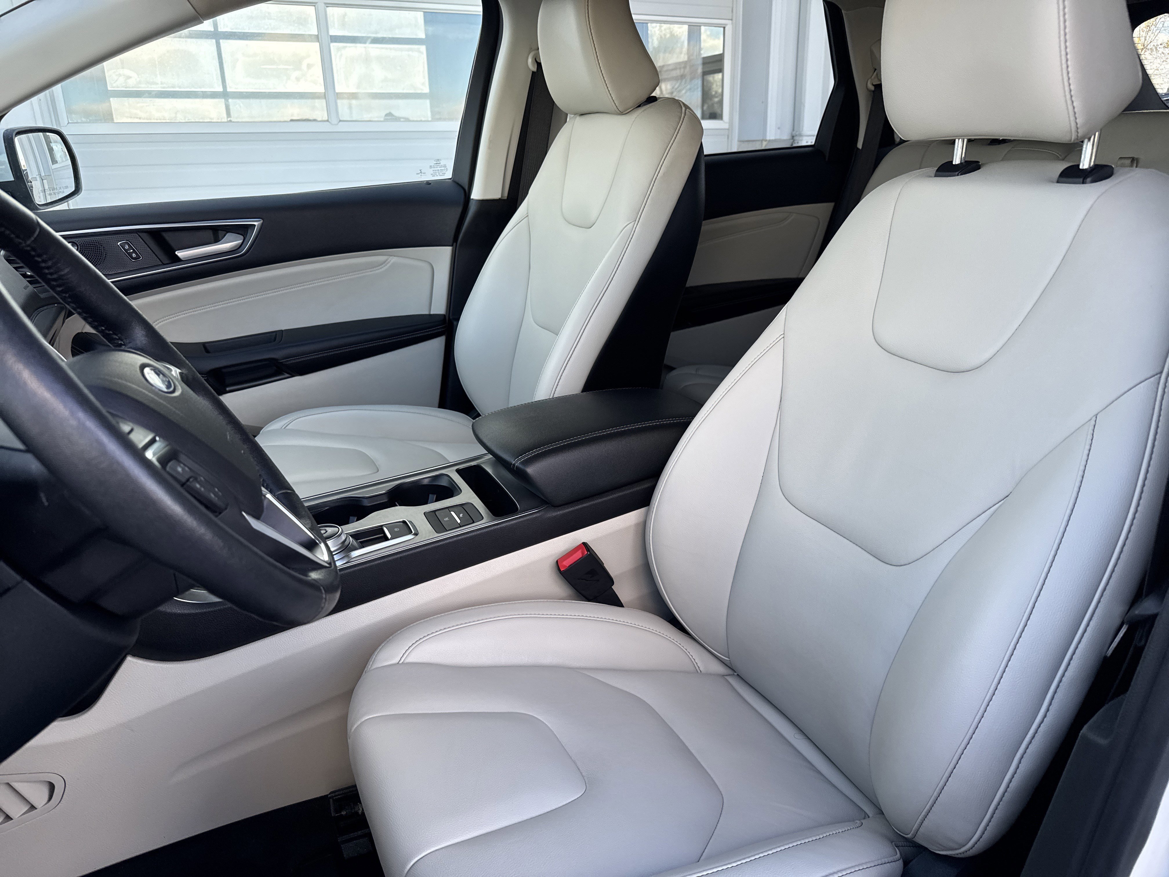 Certified 2022 Ford Edge Titanium image 24