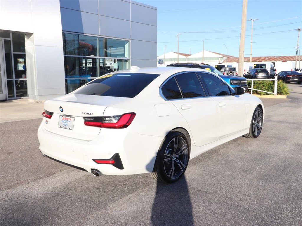 Used 2021 BMW 330i Sedan w/ Convenience Package image 11