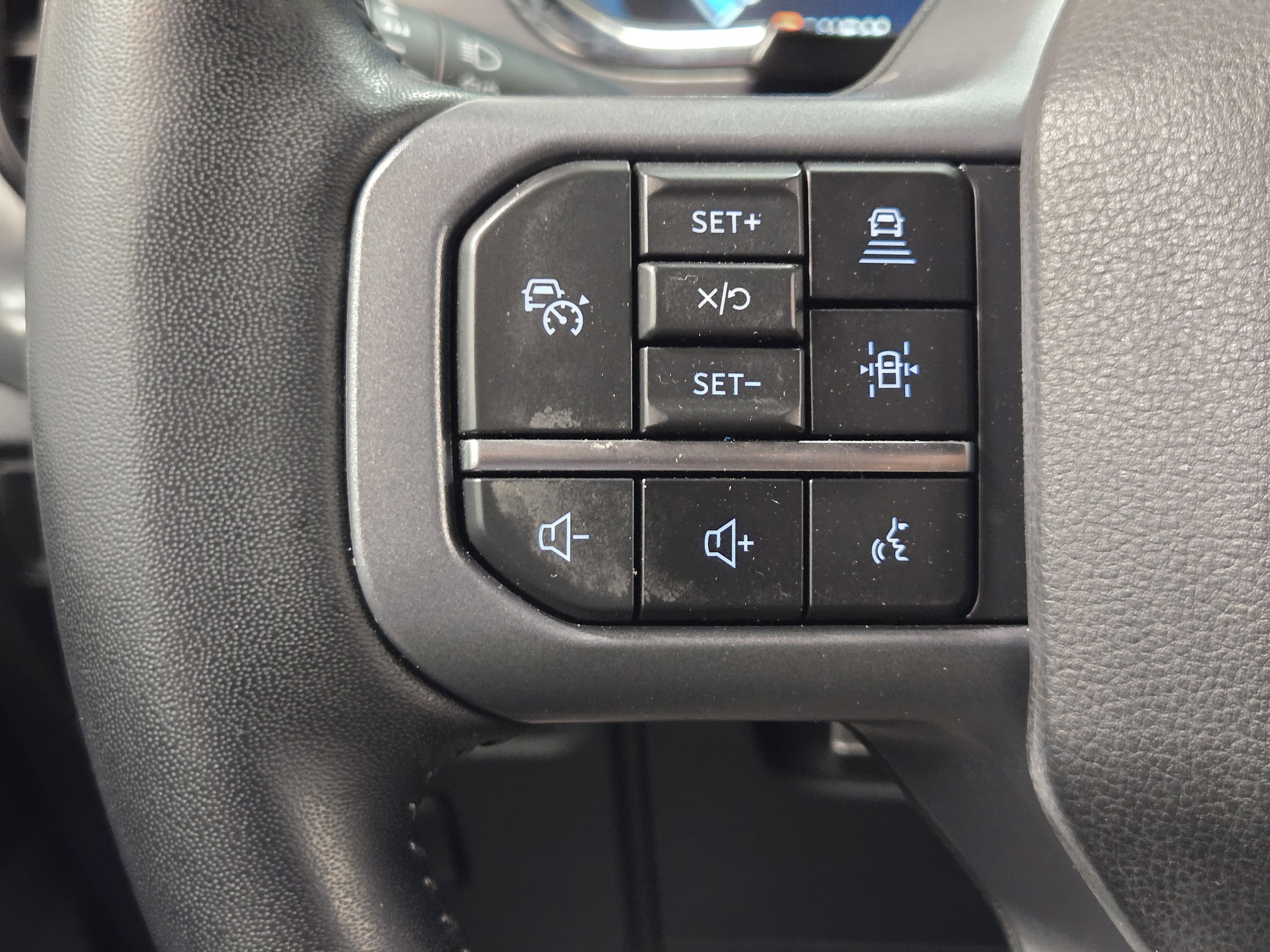 Certified 2023 Ford F150 Lariat image 27