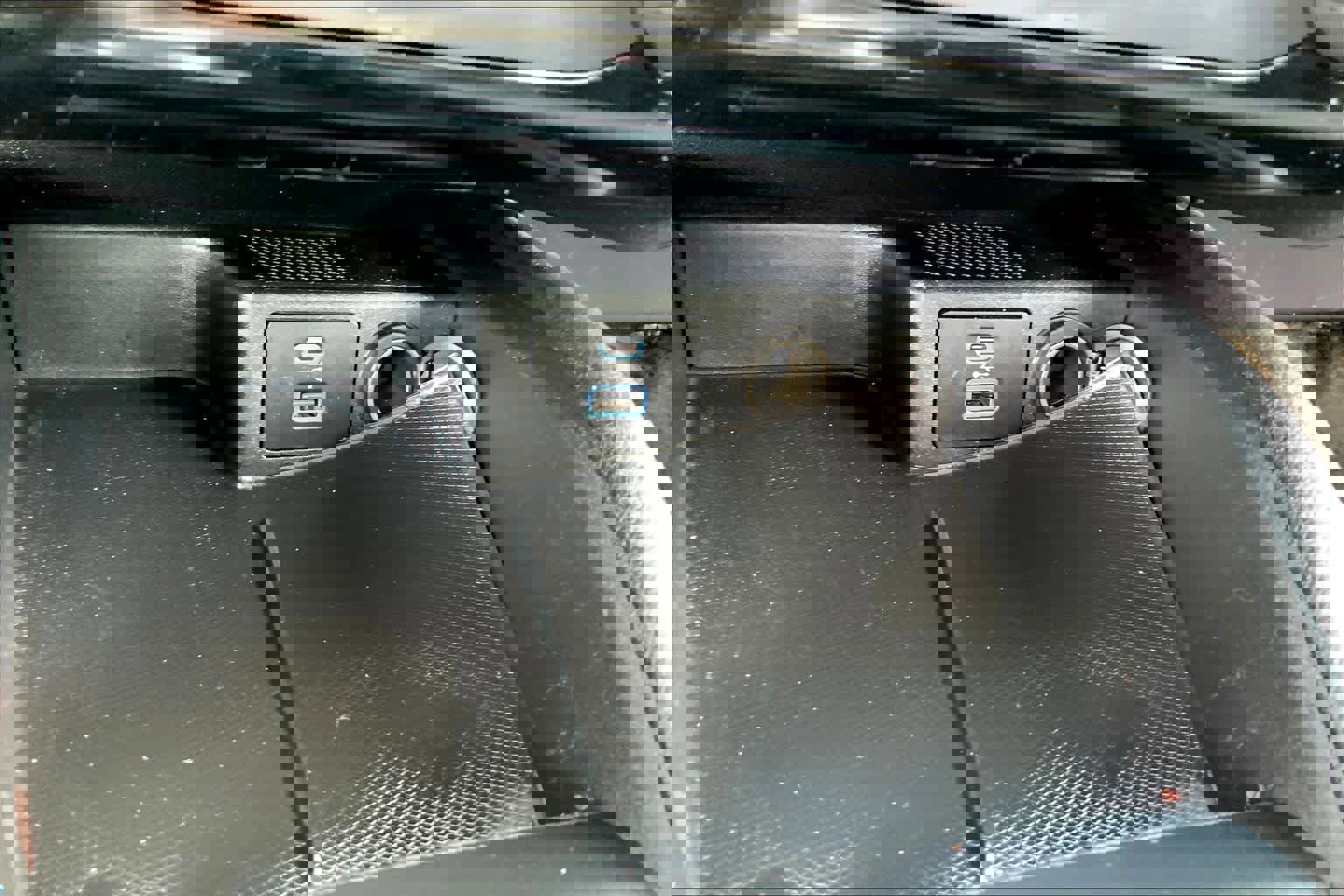 Certified 2022 Ford Escape S FWD image 31