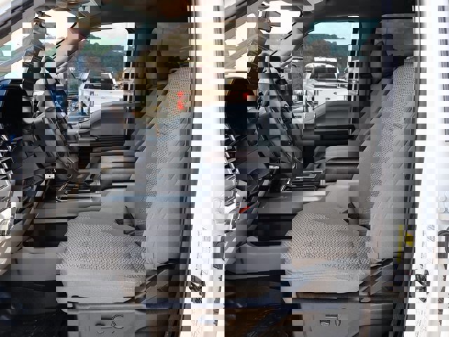 Certified 2021 Ford F250 XLT w/ XLT Premium Package image 9