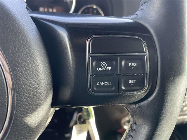 Used 2018 Jeep Wrangler Unlimited Rubicon image 16