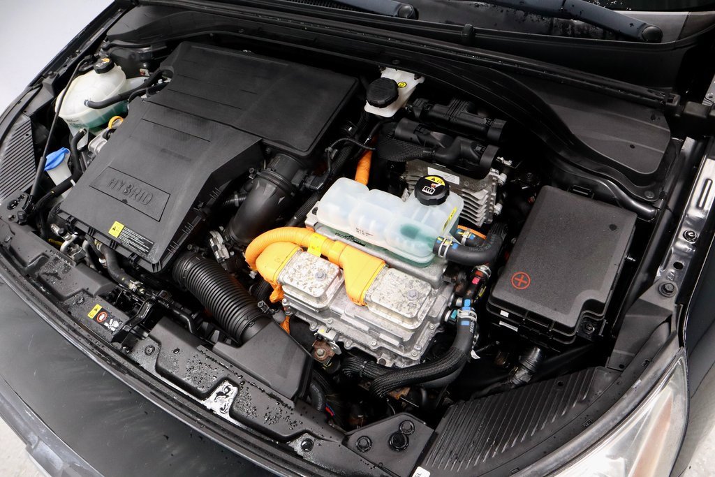 Used 2018 Hyundai Ioniq Blue image 17