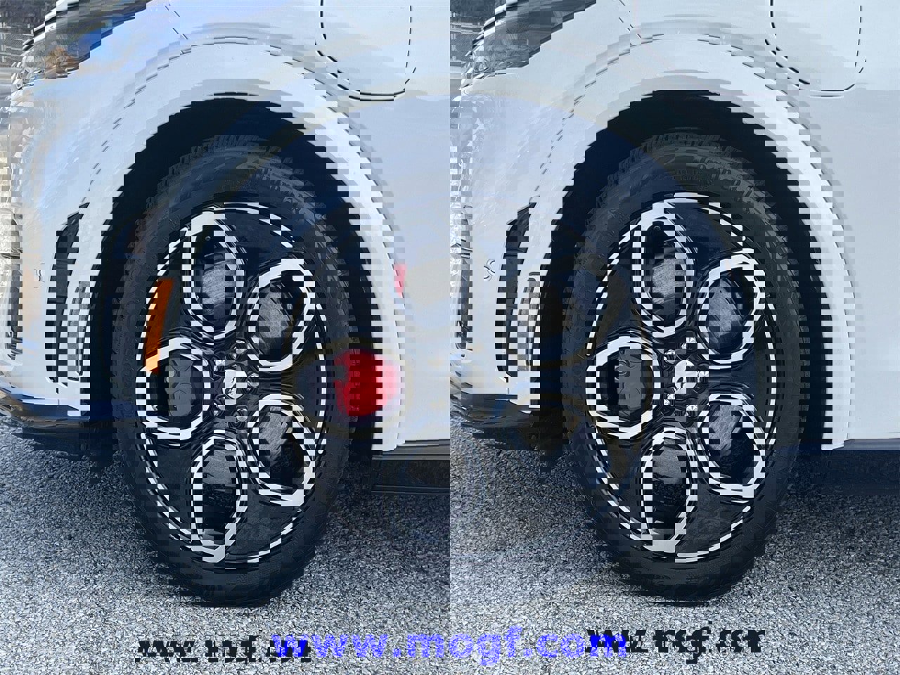 Certified 2022 Ford Mustang Mach-E GT image 35