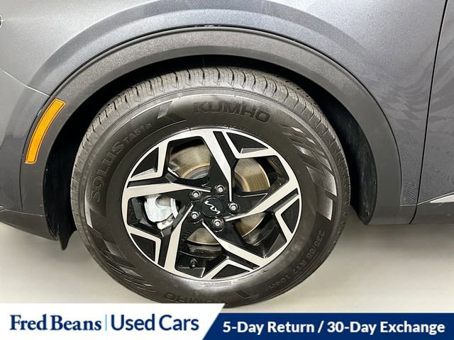 Used 2023 Kia Sportage LX image 32