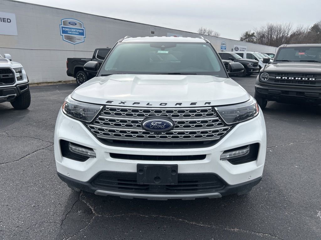Certified 2022 Ford Explorer Limited image 2