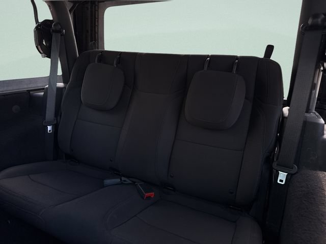 Used 2023 Jeep Wrangler Sport AWD/4WD image 21