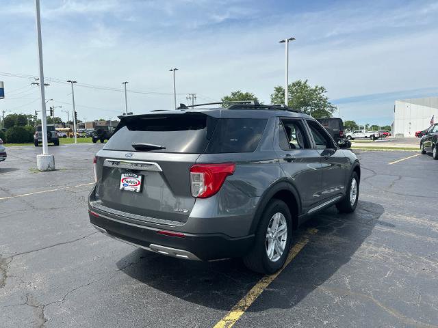 Certified 2023 Ford Explorer XLT w/ Equipment Group 202A AWD/4WD image 8
