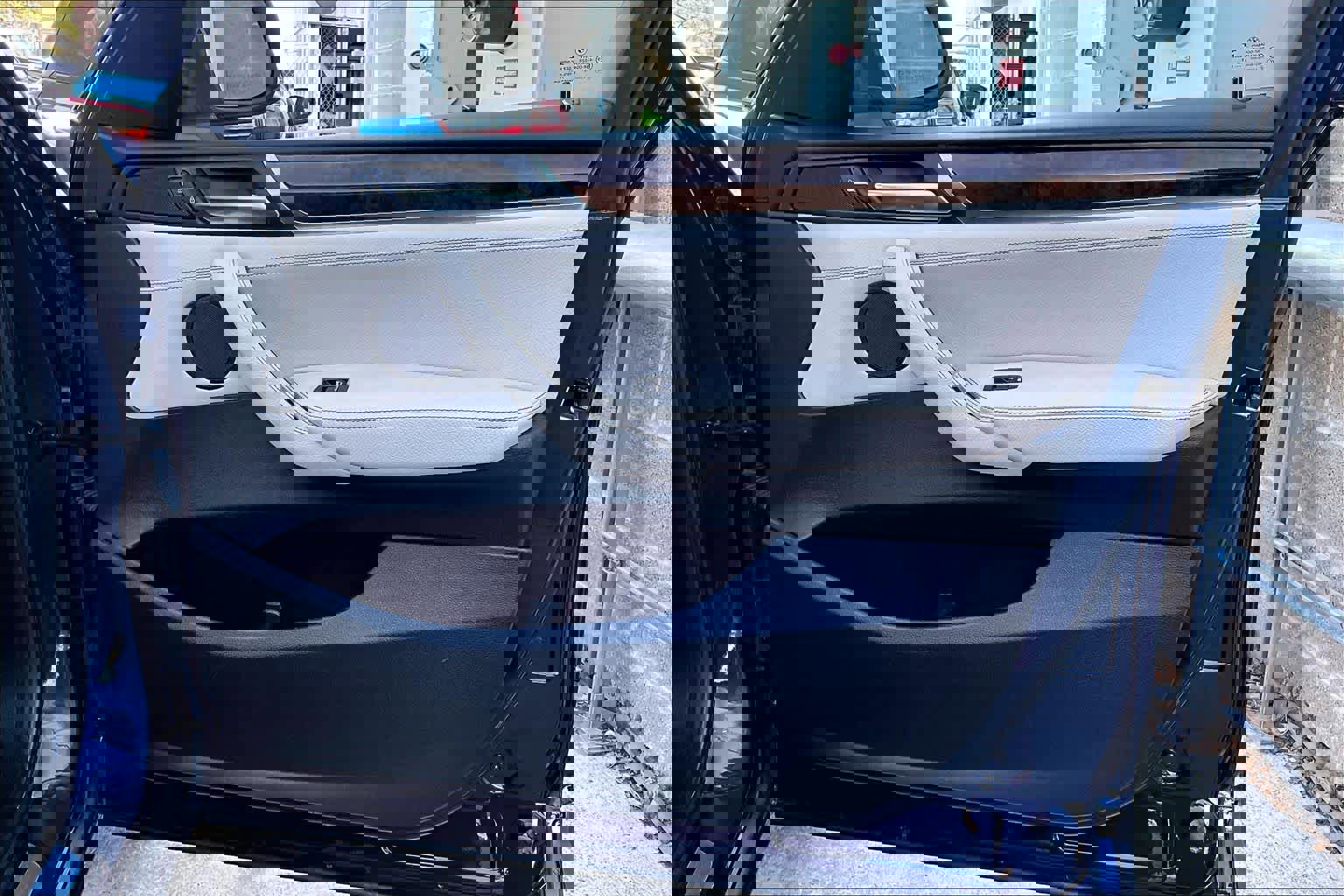 Used 2017 BMW X3 xDrive28i image 23